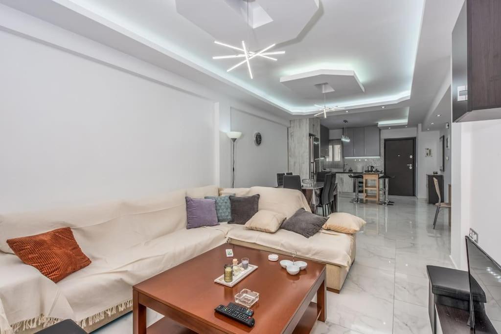Ferienwohnung Be Cool Near Kypseli By Atheniankeys Exterior foto